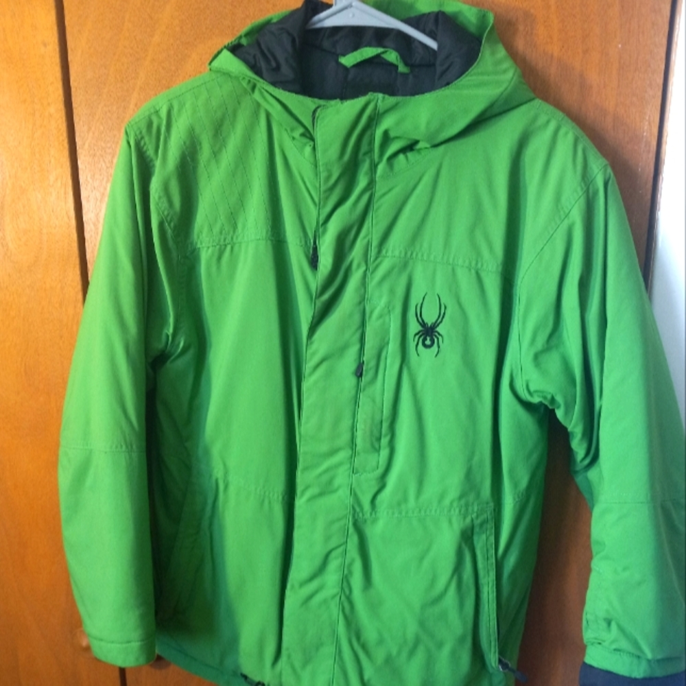 Boys Green Spyder Coat/jacket. Size 14